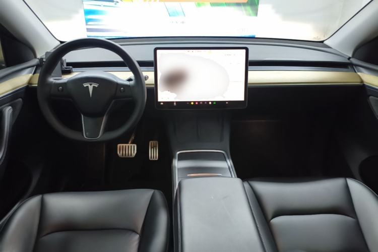 Used Tesla Model Y 2022 Performance High-Performance All-Wheel-Drive Version Center Console