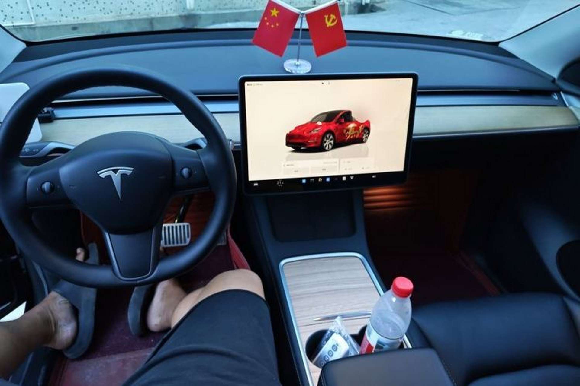 Used Tesla Model Y 2022 Revised Version Rear-Wheel Drive Center Console