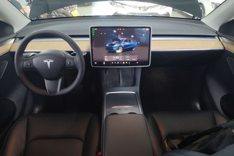 Used Tesla Model Y 2022 Revised Version Rear-Wheel Drive Center Console
