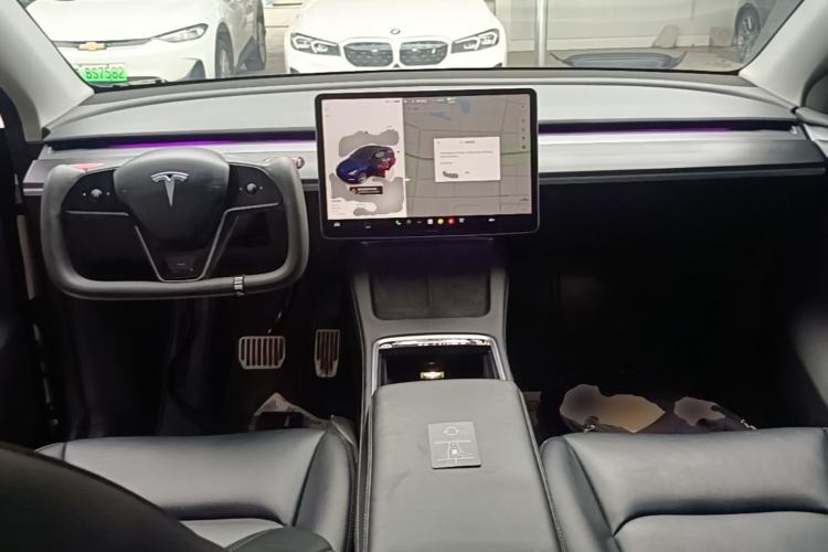 Used Tesla Model Y 2022 Revised Version Rear-Wheel Drive Center Console