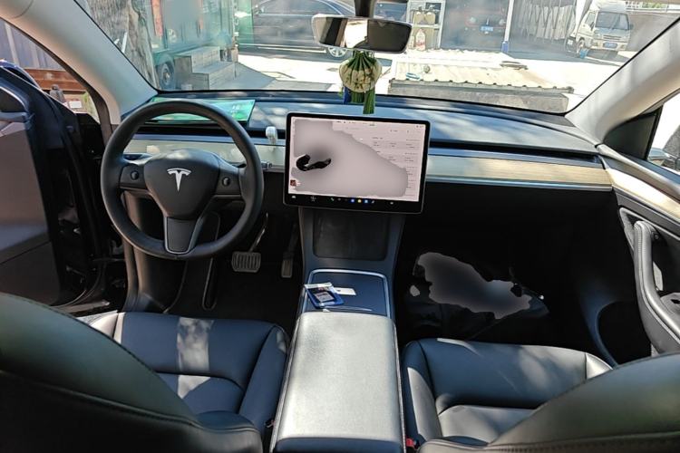 Used Tesla Model Y 2022 Revised Version Rear-Wheel Drive Center Console
