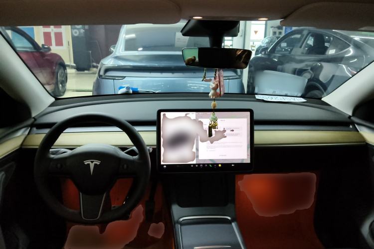 Used Tesla Model Y 2022 Revised Version Rear-Wheel Drive Center Console