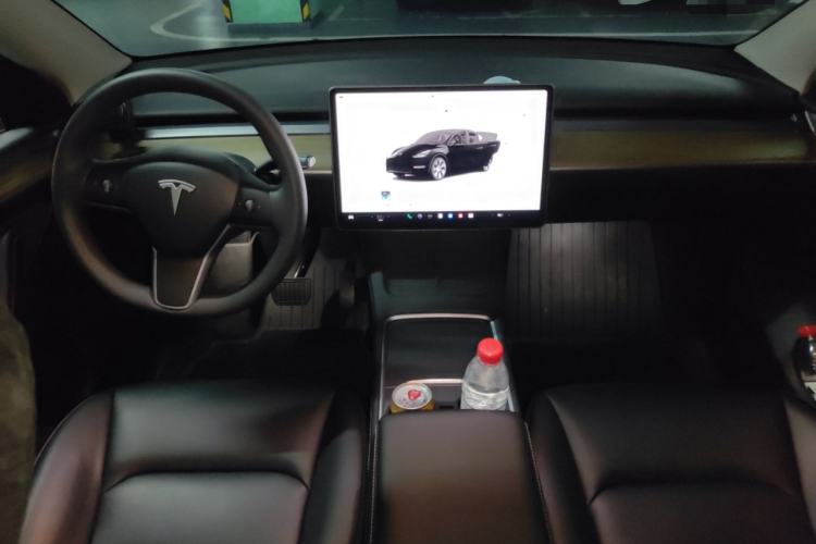 Used Tesla Model Y 2022 Revised Version Rear-Wheel Drive Center Console