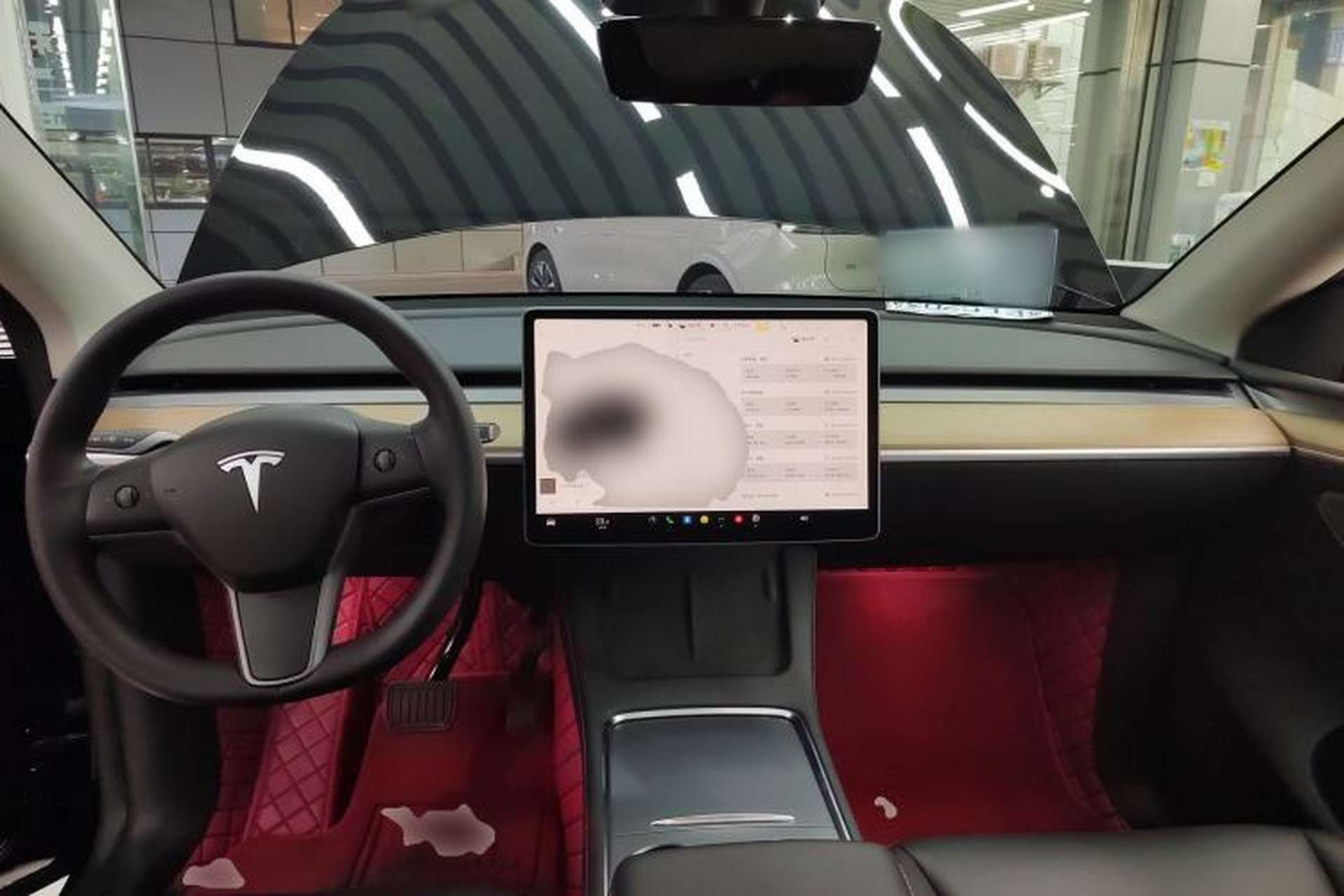 Used Tesla Model Y 2022 Rear-Wheel-Drive Version Center Console