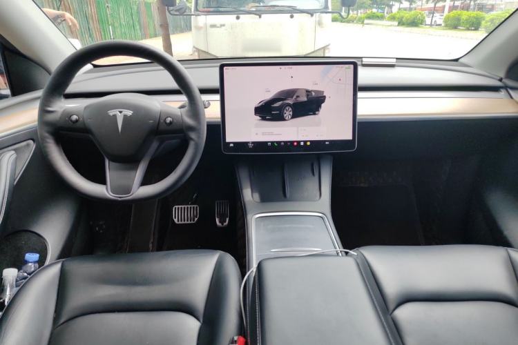 Used Tesla Model Y 2022 Revised Version Rear-Wheel Drive Center Console