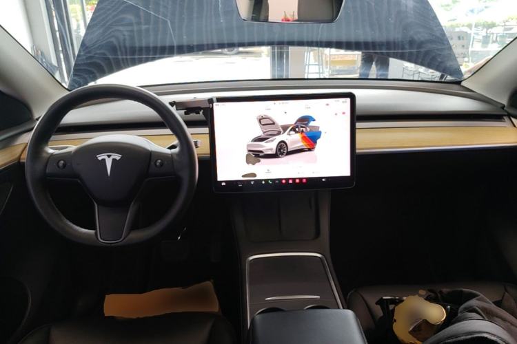 Used Tesla Model Y 2022 Revised Version Rear-Wheel Drive Center Console