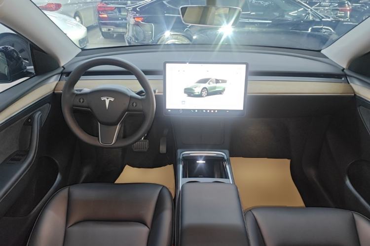 Used Tesla Model Y 2022 Revised Version Rear-Wheel Drive Center Console