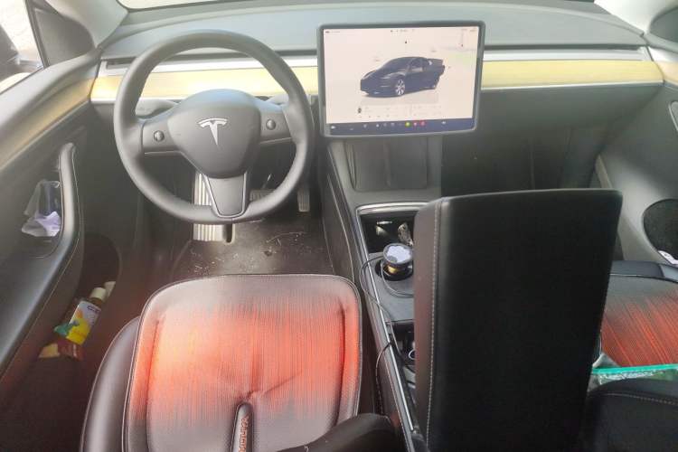 Used Tesla Model Y 2022 Revised Version Long-Range All-Wheel Drive Center Console