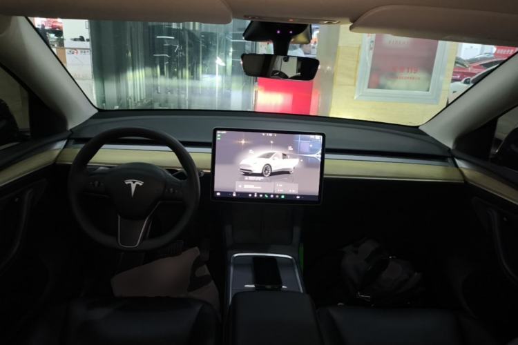Used Tesla Model Y 2022 Revised Version Rear-Wheel Drive Center Console