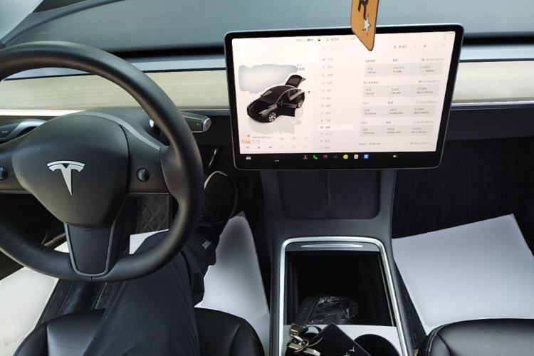 Used Tesla Model Y 2022 Revised Version Rear-Wheel Drive Center Console