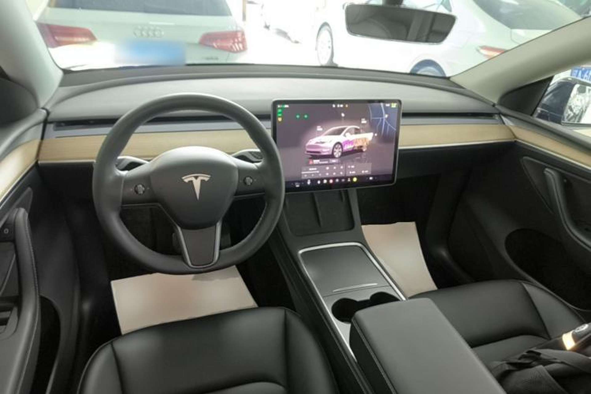 Used Tesla Model Y 2022 Revised Version Rear-Wheel Drive Center Console