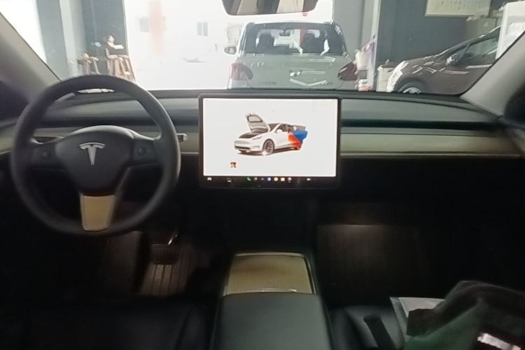 Used Tesla Model Y 2022 Revised Version Rear-Wheel Drive Center Console