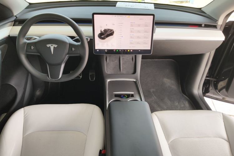 Used Tesla Model Y 2022 Revised Version Rear-Wheel Drive Center Console