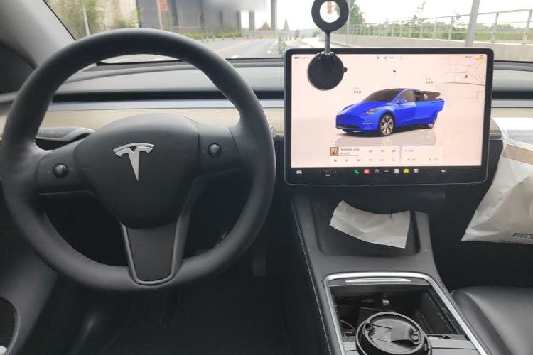 Used Tesla Model Y 2022 Revised Version Rear-Wheel Drive Center Console