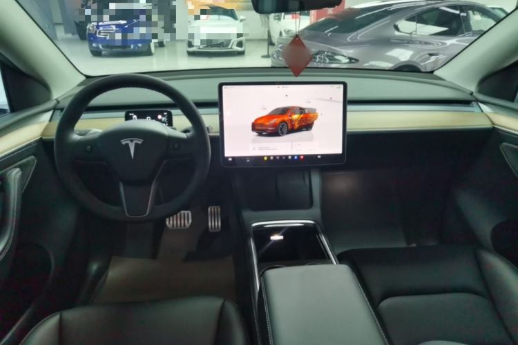 Used Tesla Model Y 2022 Performance High-Performance All-Wheel-Drive Version Center Console