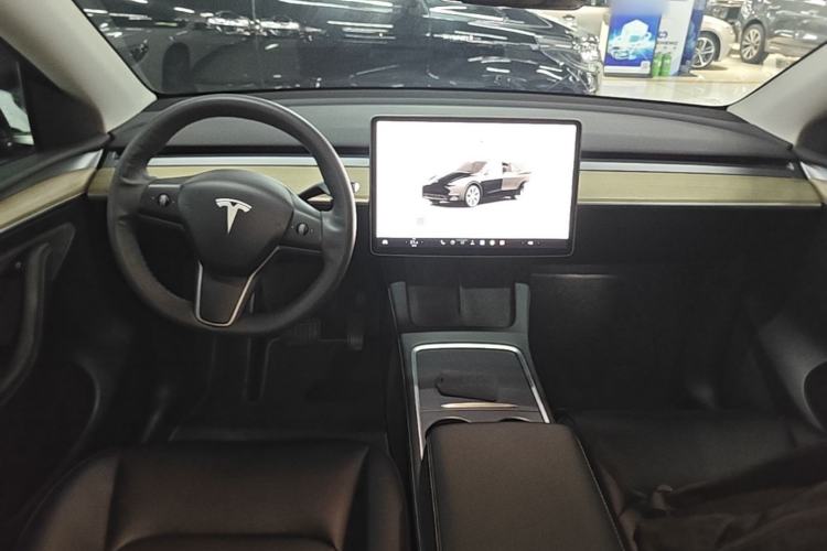 Used Tesla Model Y 2022 Revised Version Rear-Wheel Drive Center Console