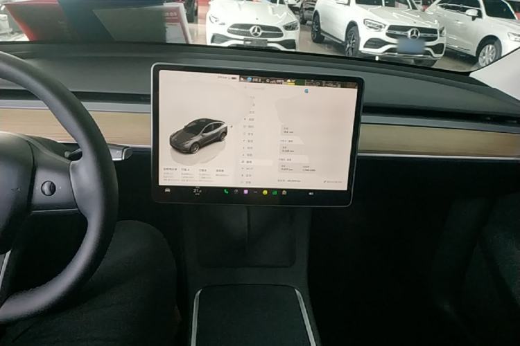 Used Tesla Model Y 2022 Revised Version Rear-Wheel Drive Center Console