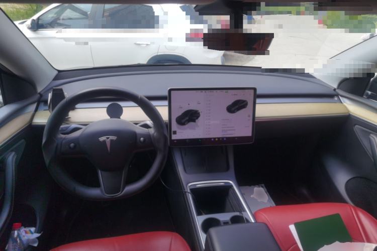 Used Tesla Model Y 2022 Revised Version Long-Range All-Wheel Drive Center Console