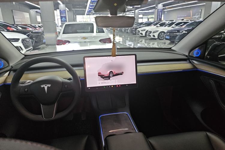 Used Tesla Model Y 2022 Revised Version Rear-Wheel Drive Center Console