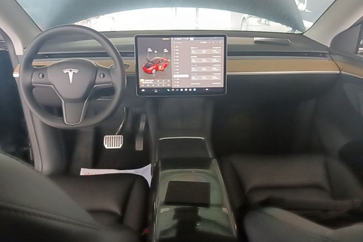 Used Tesla Model Y 2022 Revised Version Rear-Wheel Drive Center Console