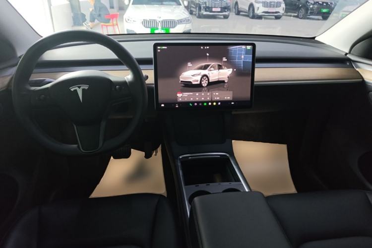 Used Tesla Model Y 2022 Revised Version Rear-Wheel Drive Center Console