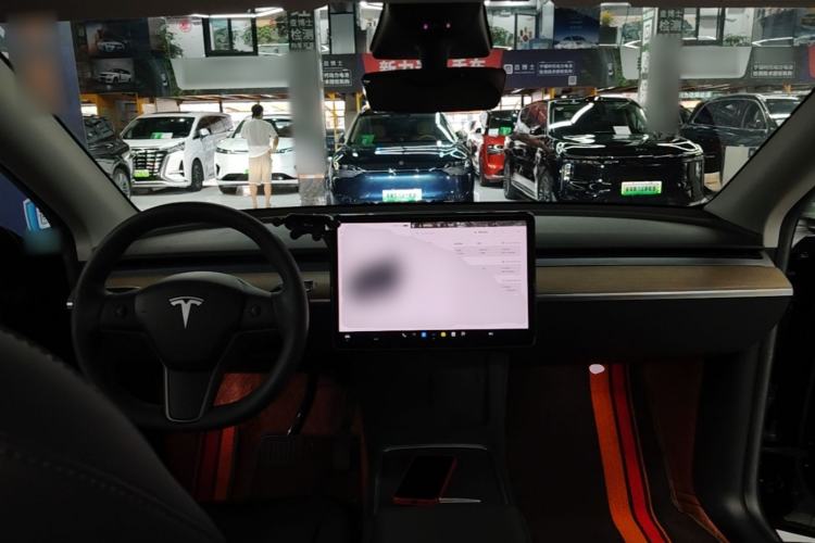 Used Tesla Model Y 2022 Revised Version Rear-Wheel Drive Center Console