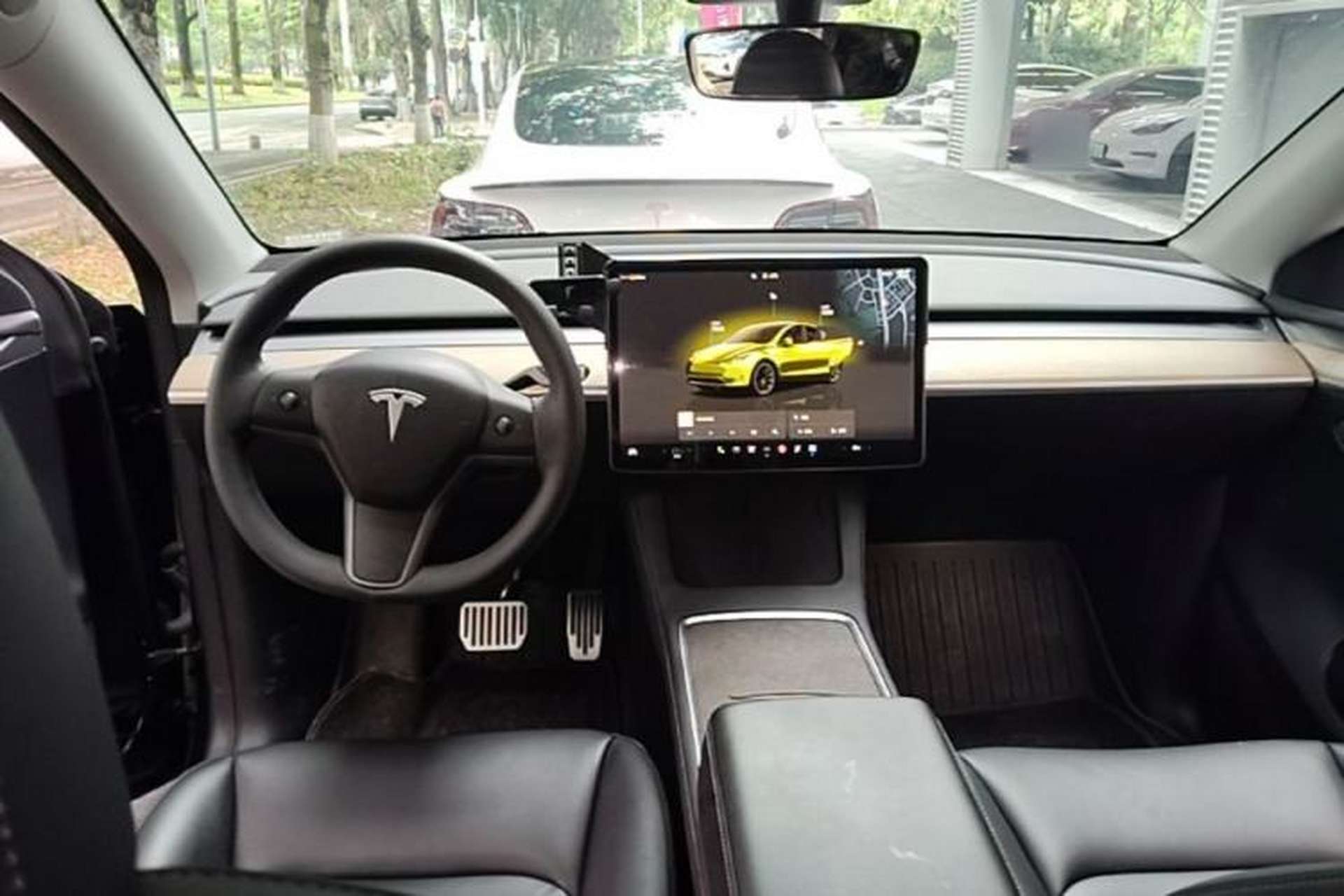 Used Tesla Model Y 2022 Revised Version Rear-Wheel Drive Center Console