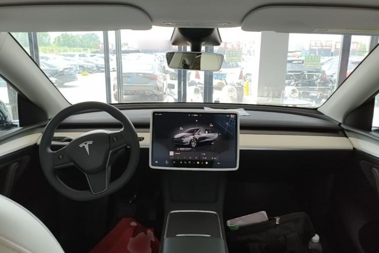 Used Tesla Model Y 2022 Revised Version Rear-Wheel Drive Center Console