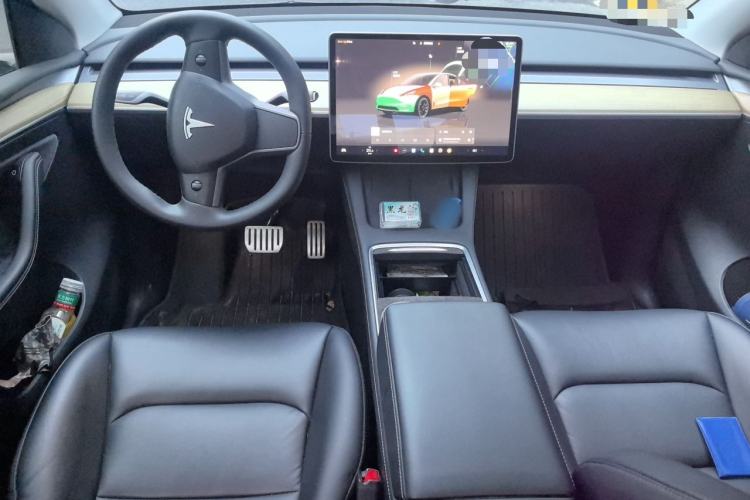 Used Tesla Model Y 2022 Performance High-Performance All-Wheel-Drive Version Center Console