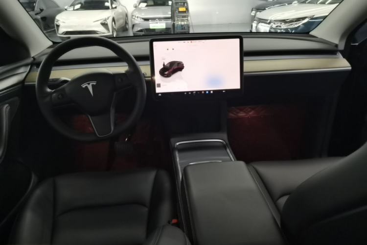 Used Tesla Model Y 2022 Revised Version Long-Range All-Wheel Drive Center Console