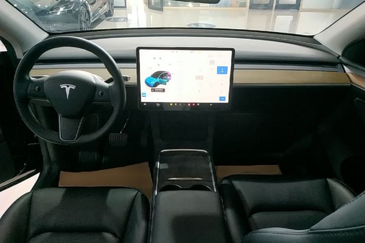 Used Tesla Model Y 2022 Revised Version Rear-Wheel Drive Center Console