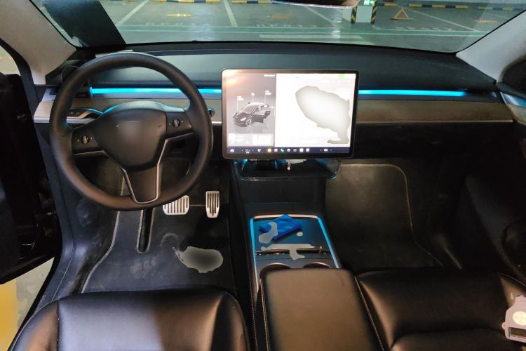 Used Tesla Model Y 2022 Rear-Wheel-Drive Version Center Console