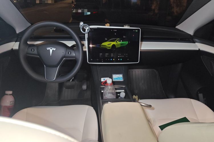 Used Tesla Model Y 2022 Revised Version Rear-Wheel Drive Center Console