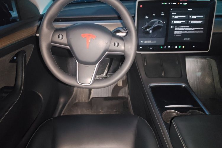 Used Tesla Model Y 2022 Revised Version Rear-Wheel Drive Center Console