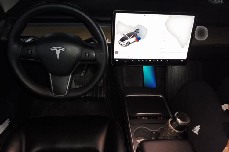Used Tesla Model Y 2022 Rear-Wheel-Drive Version Center Console
