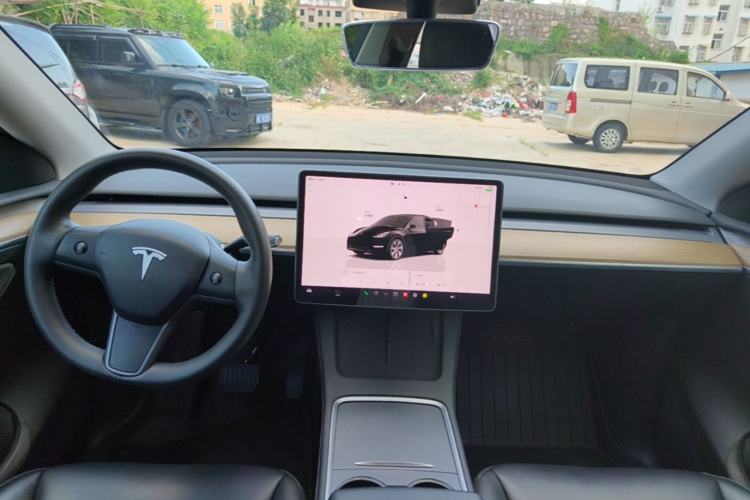 Used Tesla Model Y 2022 Revised Version Rear-Wheel Drive Center Console