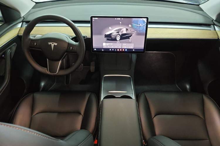 Used Tesla Model Y 2022 Revised Version Rear-Wheel Drive Center Console