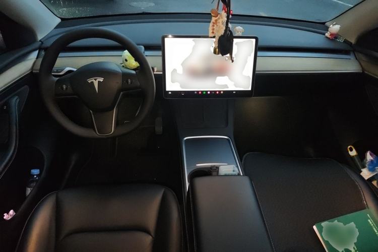 Used Tesla Model Y 2022 Revised Version Rear-Wheel Drive Center Console