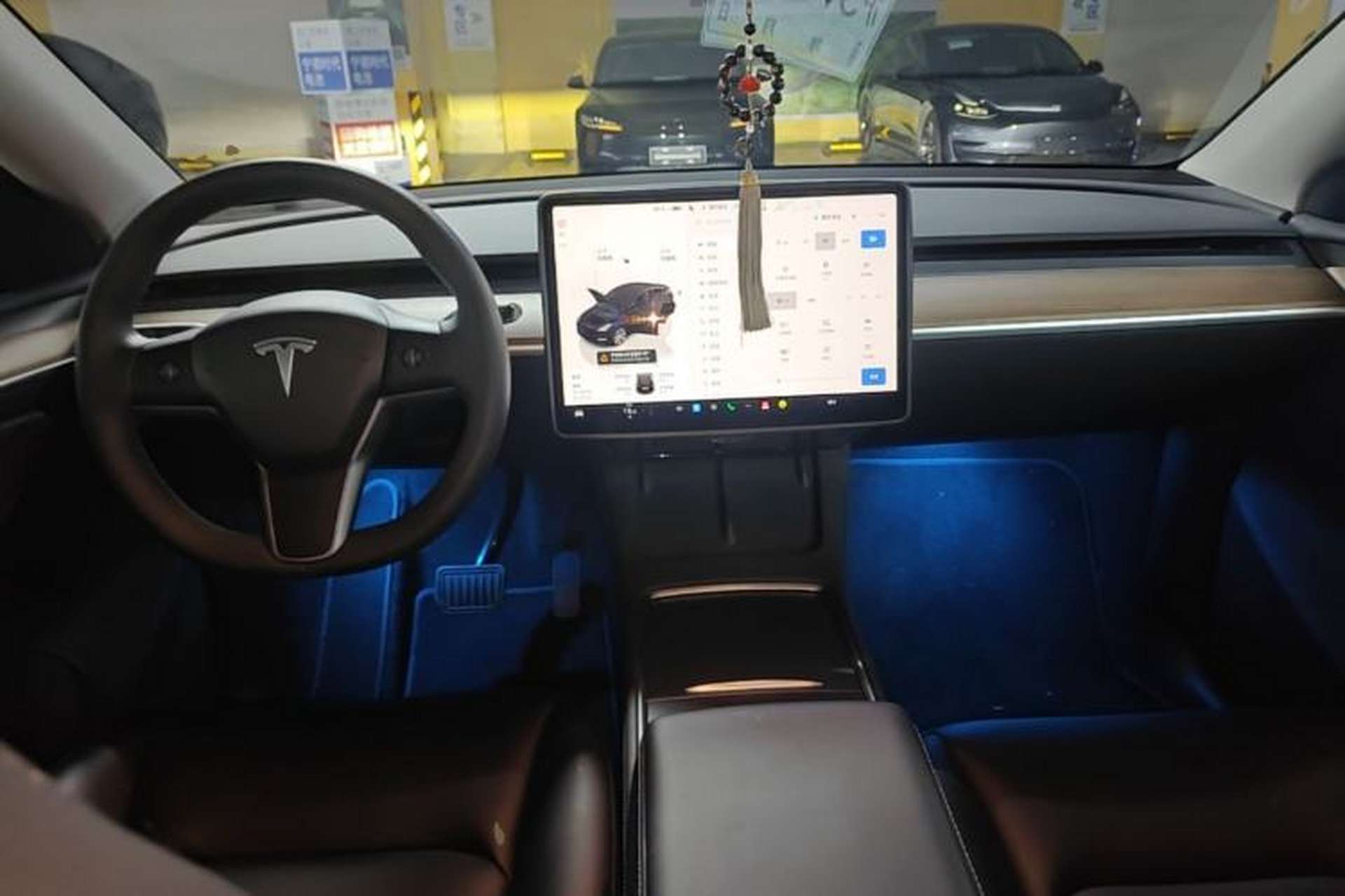 Used Tesla Model Y 2022 Revised Version Rear-Wheel Drive Center Console