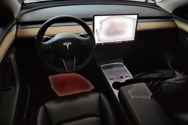 Used Tesla Model Y 2022 Revised Version Rear-Wheel Drive Center Console