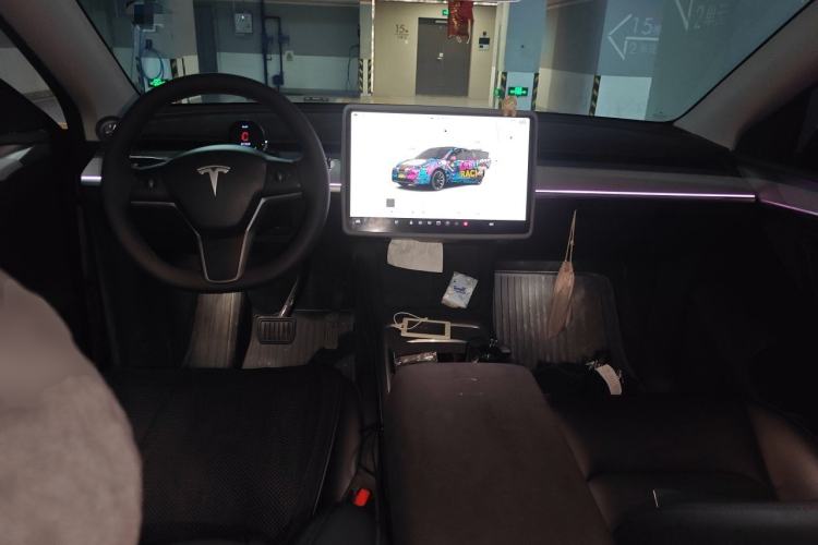 Used Tesla Model Y 2022 Revised Version Rear-Wheel Drive Center Console