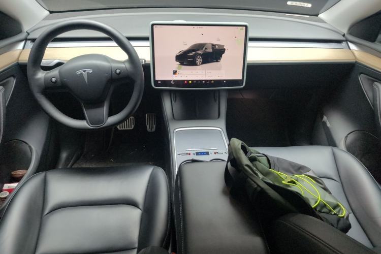 Used Tesla Model Y 2022 Revised Version Rear-Wheel Drive Center Console