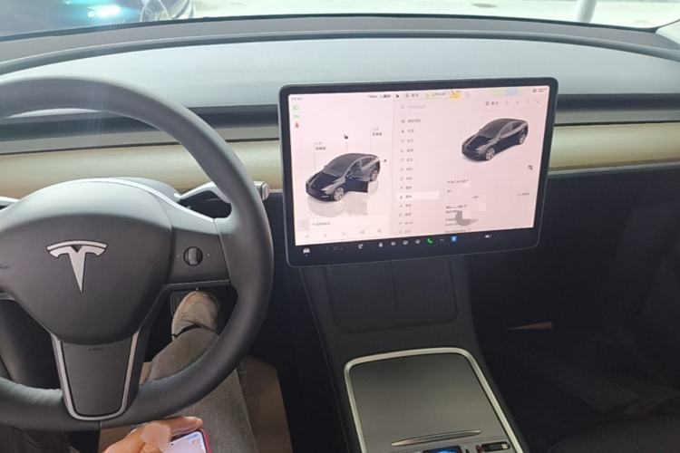Used Tesla Model Y 2022 Revised Version Rear-Wheel Drive Center Console