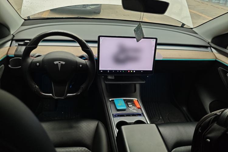 Used Tesla Model Y 2022 Revised Version Rear-Wheel Drive Center Console