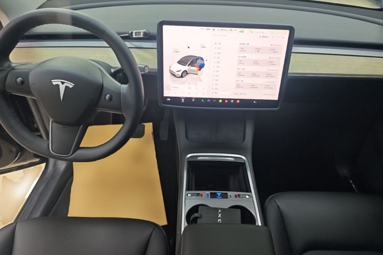 Used Tesla Model Y 2022 Revised Version Rear-Wheel Drive Center Console