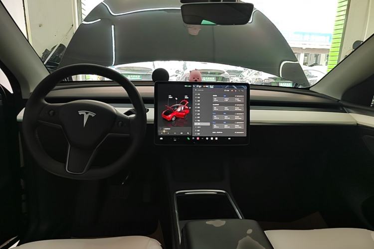 Used Tesla Model Y 2022 Revised Version Rear-Wheel Drive Center Console