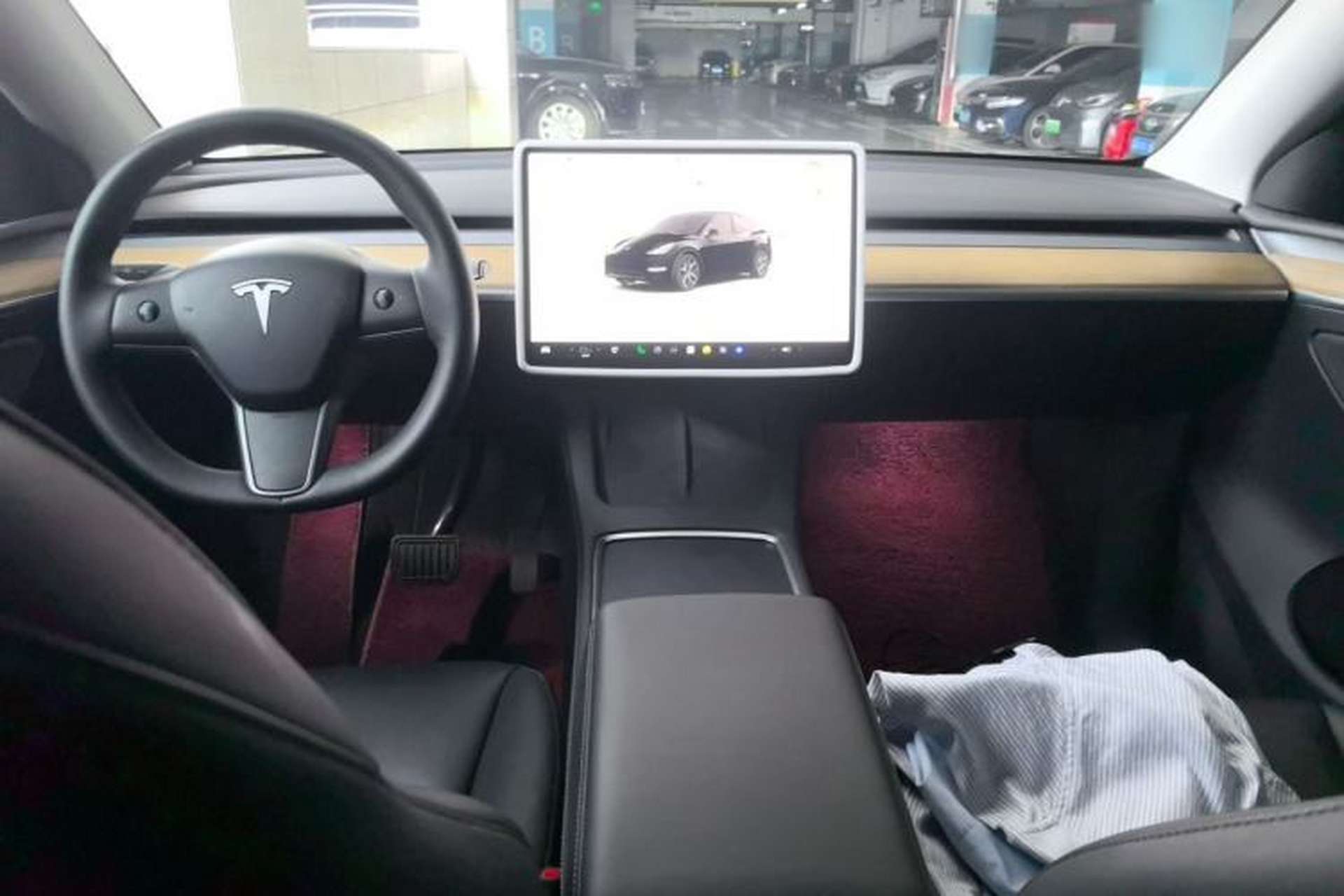 Used Tesla Model Y 2022 Revised Version Rear-Wheel Drive Center Console