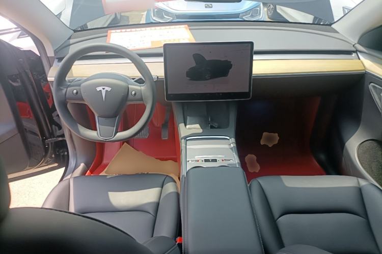 Used Tesla Model Y 2022 Revised Version Rear-Wheel Drive Center Console