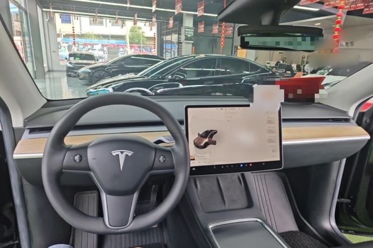 Used Tesla Model Y 2022 Revised Version Rear-Wheel Drive Center Console