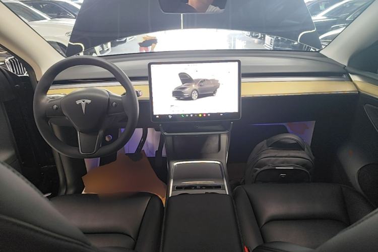 Used Tesla Model Y 2022 Revised Version Rear-Wheel Drive Center Console